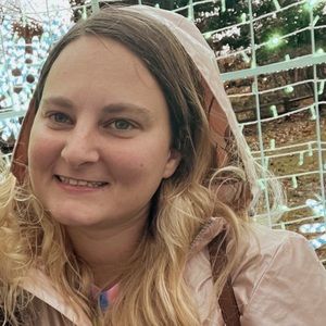 Meet your Posher, Leanne